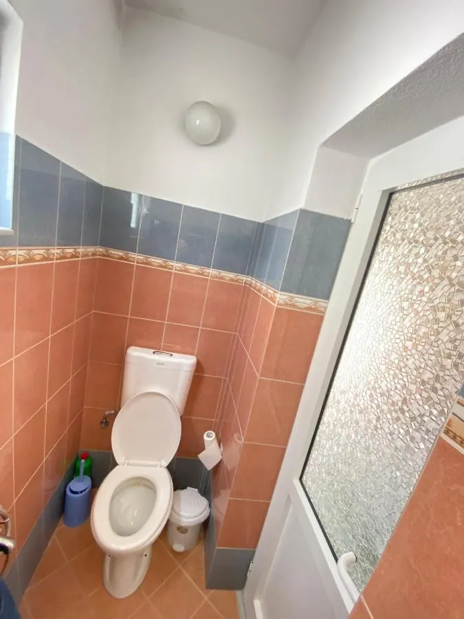 Saranda Apartment Brajan 0*, סרנדה אלבניה